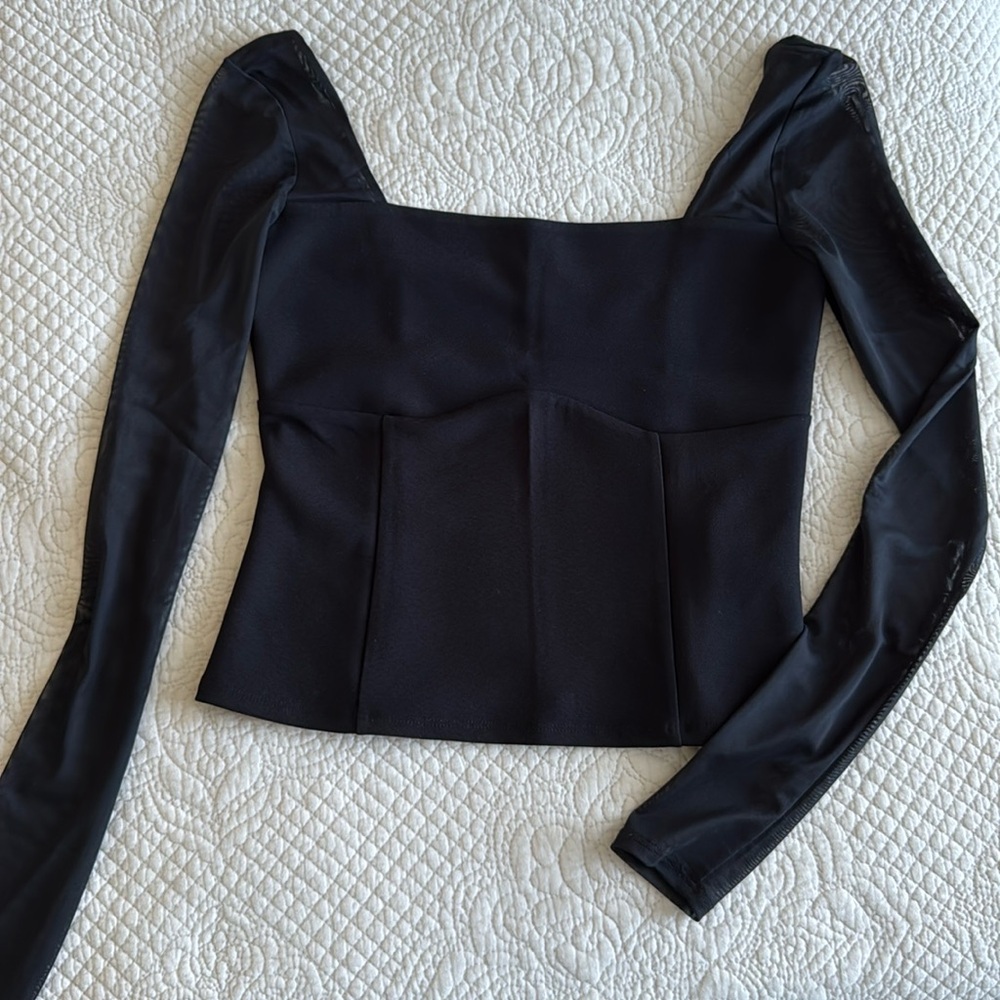 Abercrombie & Fitch mesh sleeve top